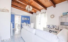 Botti House